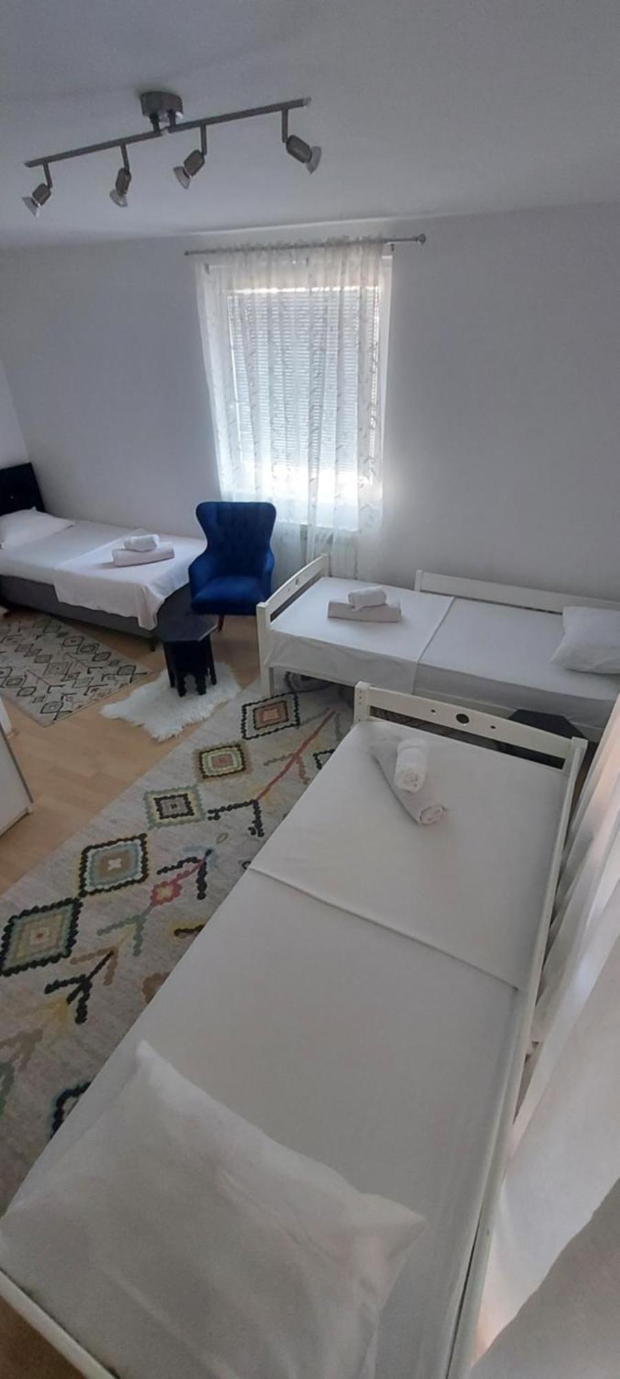 Armena Daire Saraybosna Oda fotoğraf